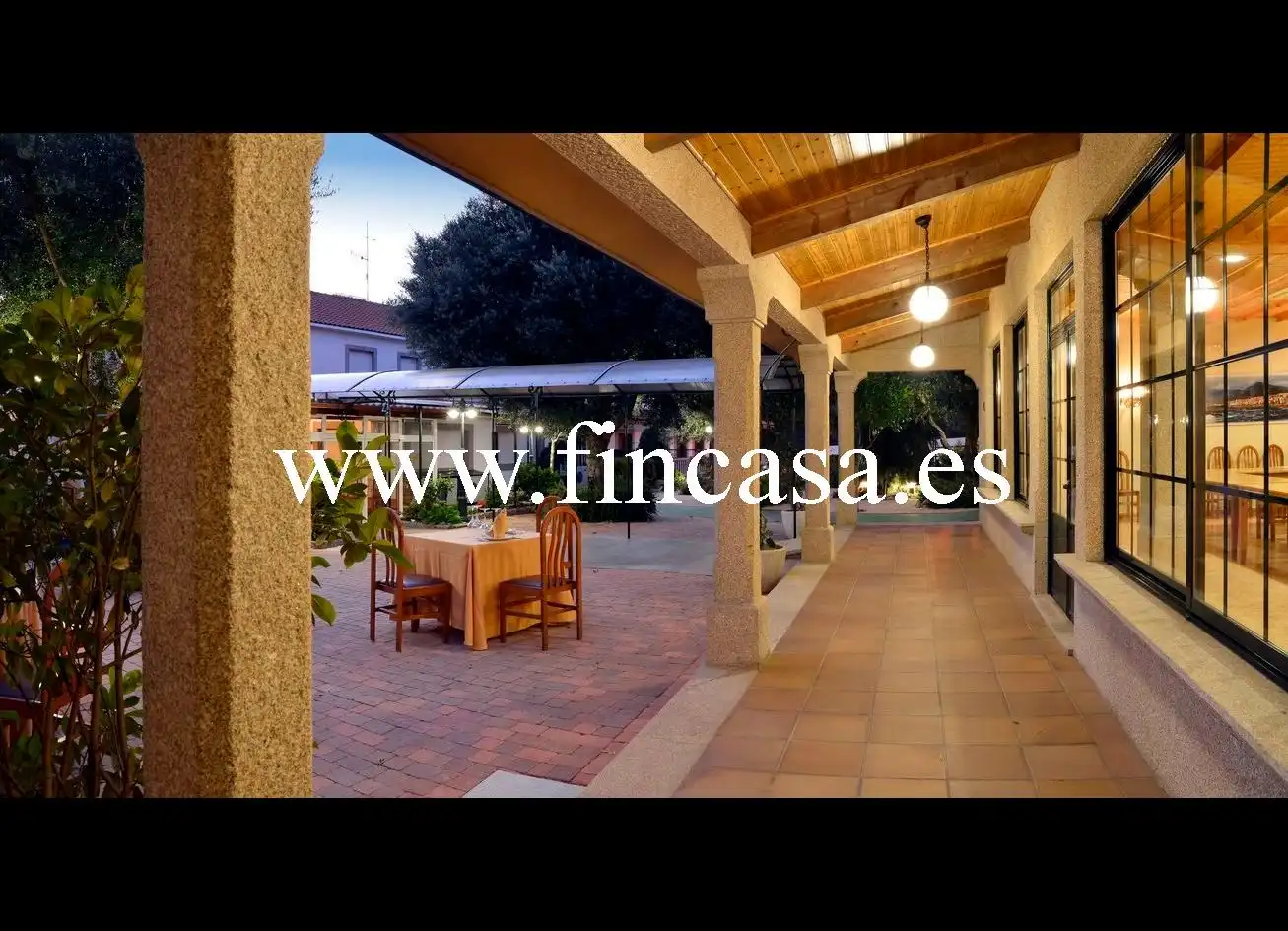 Casa o chalet en venta en A Guarda   con Calefacción, Jardín privado y TV