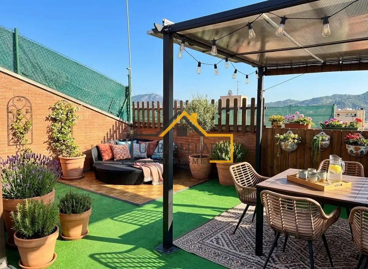 Terraza de Ático en venta en Montcada i Reixac con Aire acondicionado, Calefacción y Terraza
