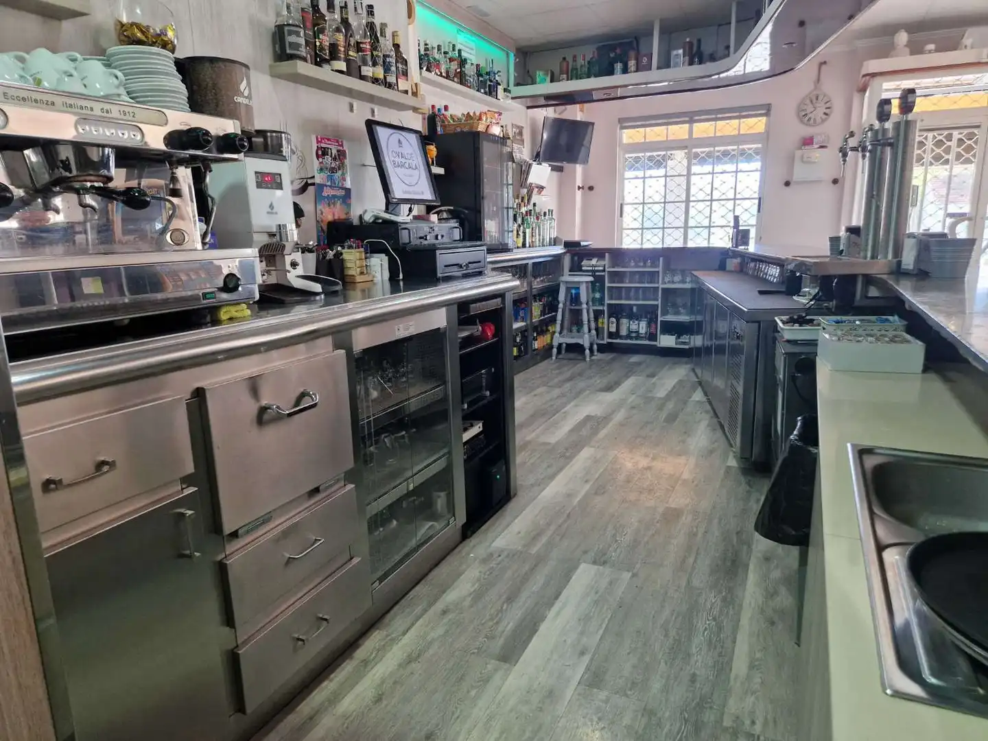 Kitchen of Commercial properties for rent in A Baña    with Furnished