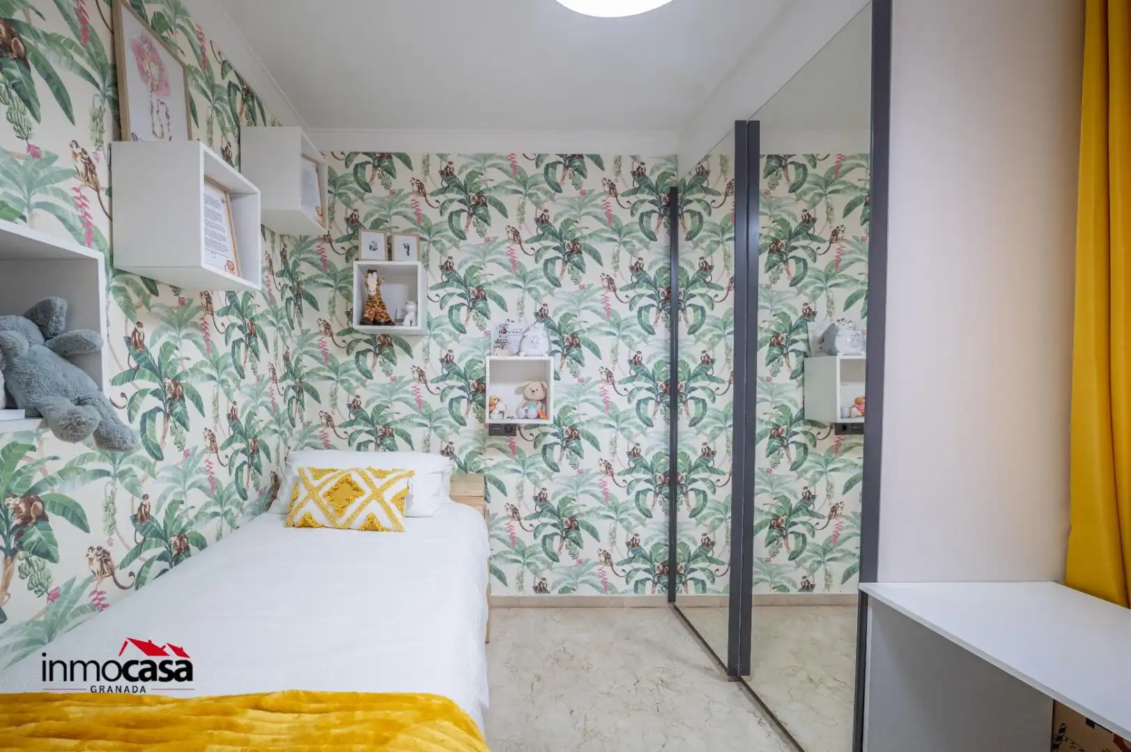 Habitación de Piso en venta en Maracena con Aire acondicionado y Amueblado