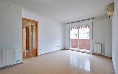 Bedroom of Duplex for sale in Badalona  with Air Conditioner, Heating and Terrace