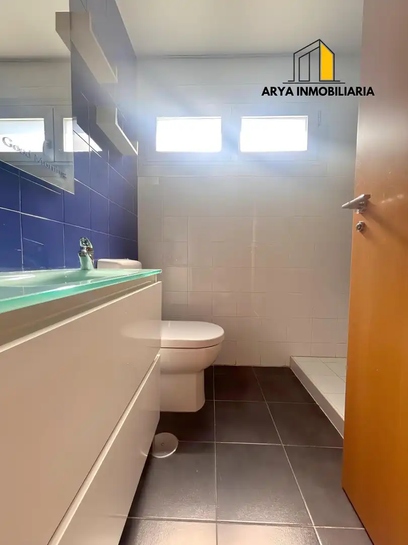 Bany de Pis de lloguer en Torrejón de Ardoz amb Aire condicionat, Calefacció i Traster