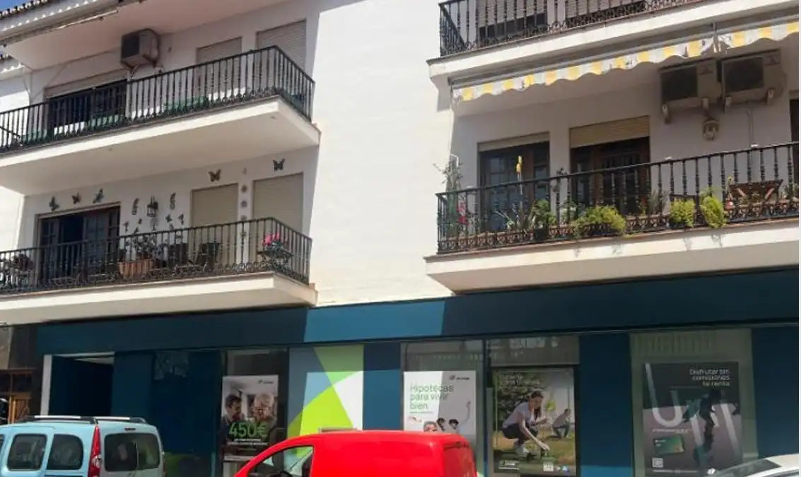 Local comercial en venta en Centro, imagen 2