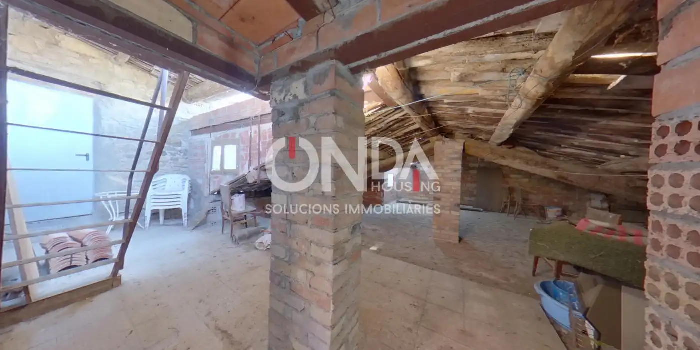 Casa adosada en venta en Calle Ravàl del Vall, 25, Salàs de Pallars