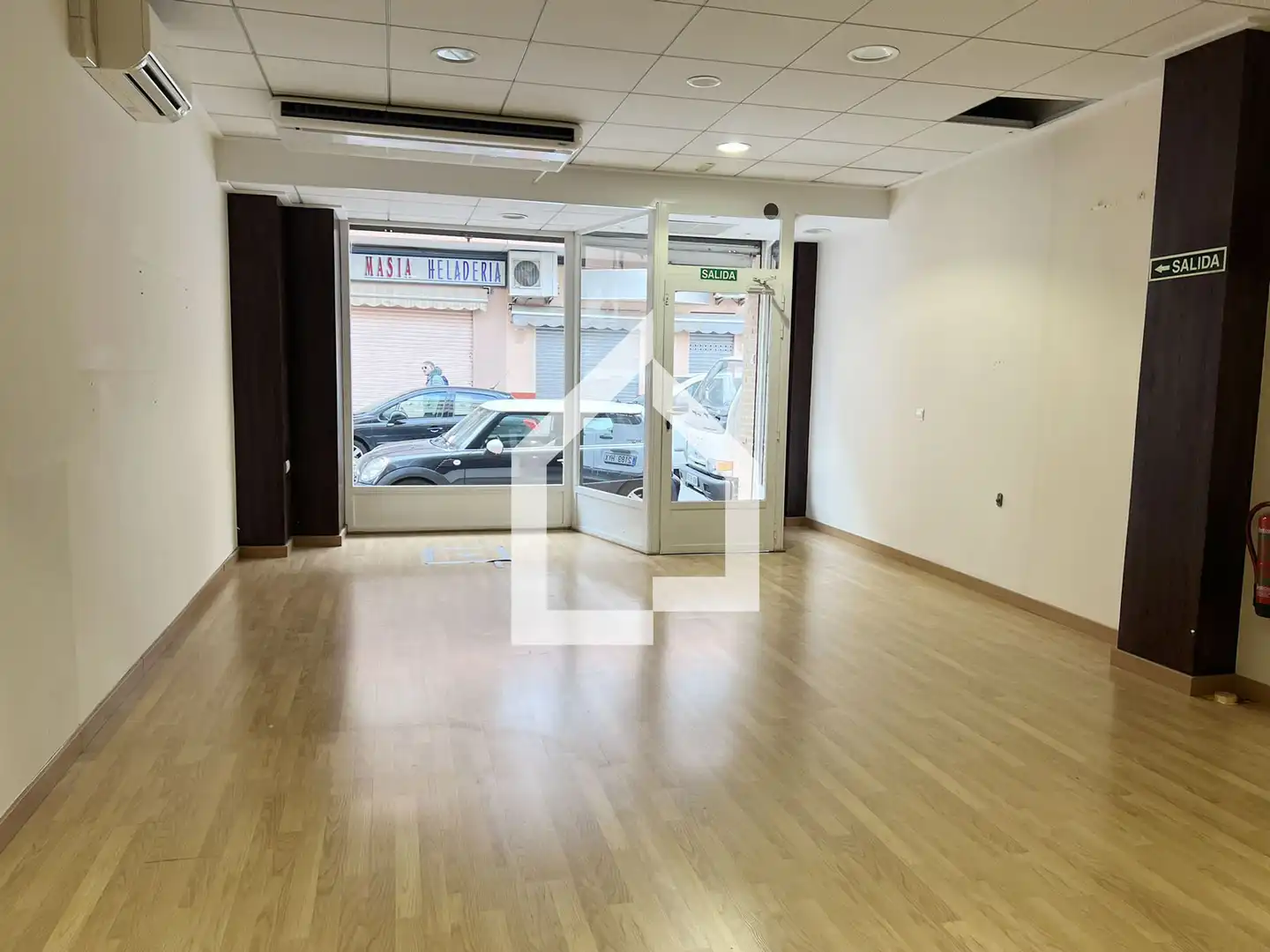 Gewerbefläche zum Verkauf in Calle Capitán Torregrosa, imagen 2