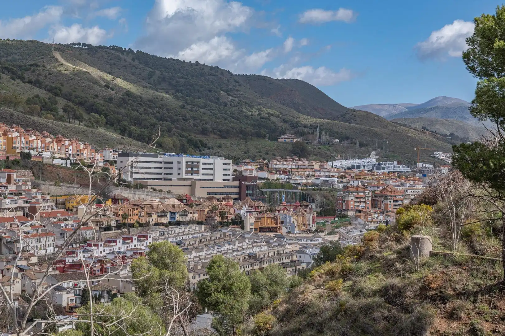 Vista exterior de Casa adosada en venta en Granada con Aire acondicionado y Calefacción