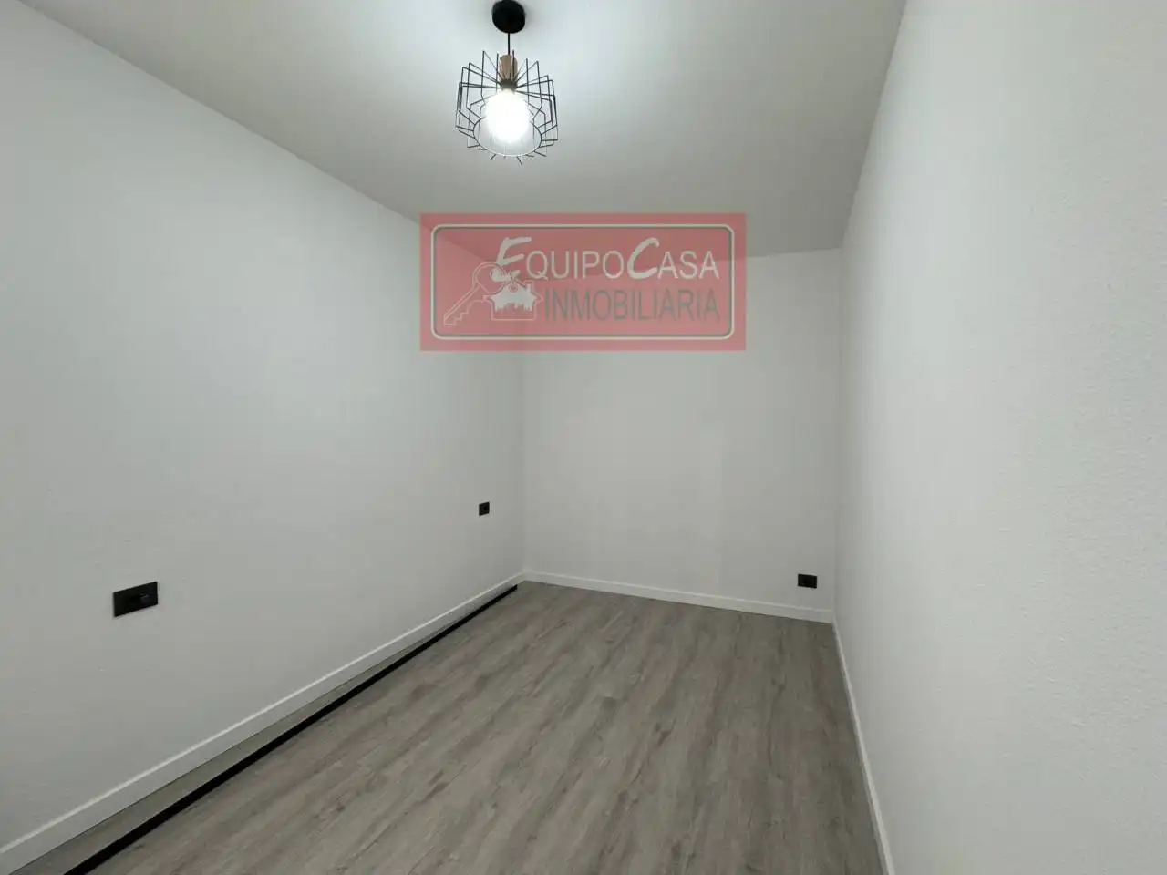 Apartamento en venta en Recatelo - O Carme
