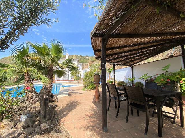 Casa-chalet en Venta en Arenas