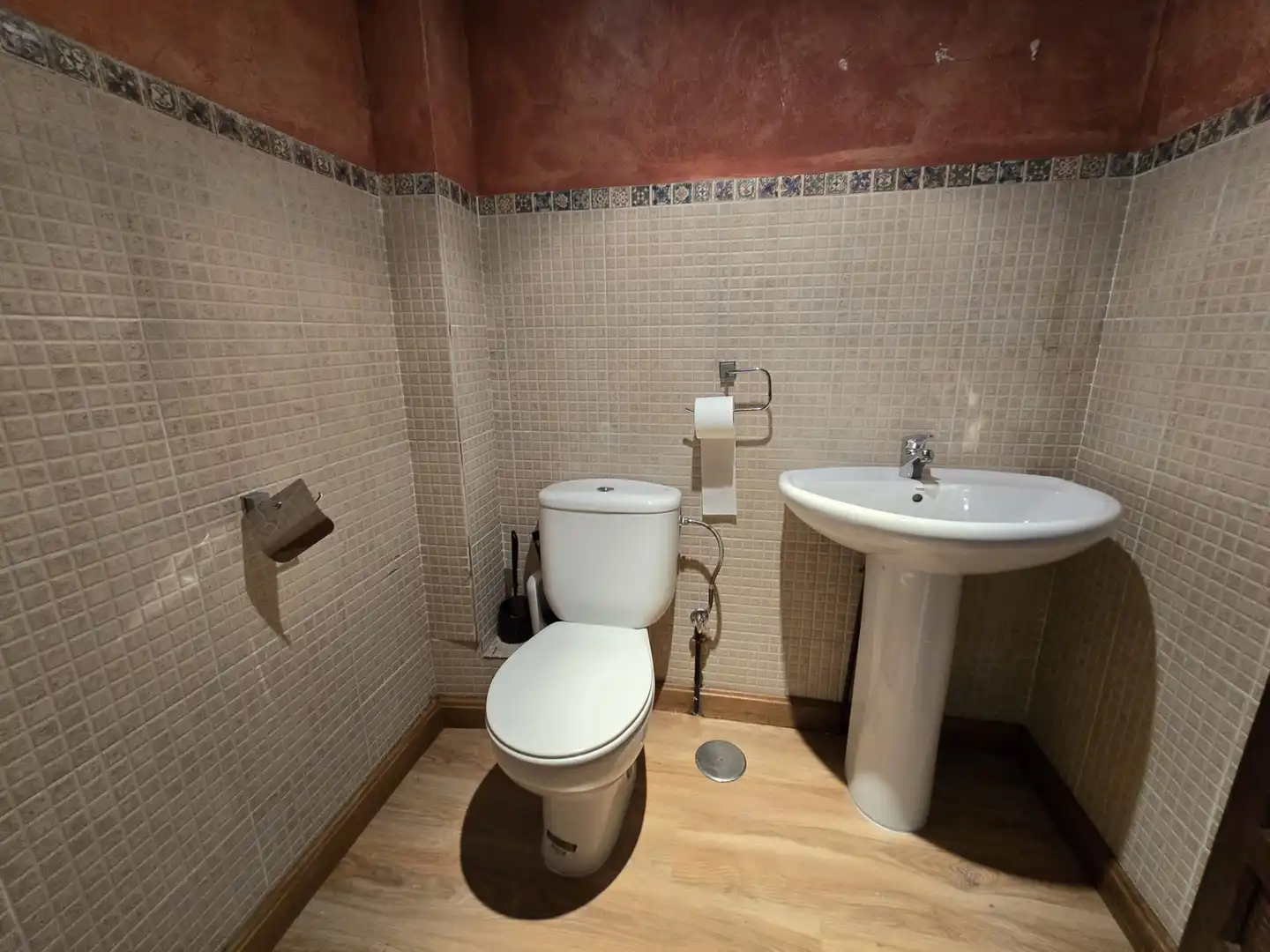 Baño de Casa o chalet en venta en Morata de Tajuña con Aire acondicionado, Calefacción y Jardín privado
