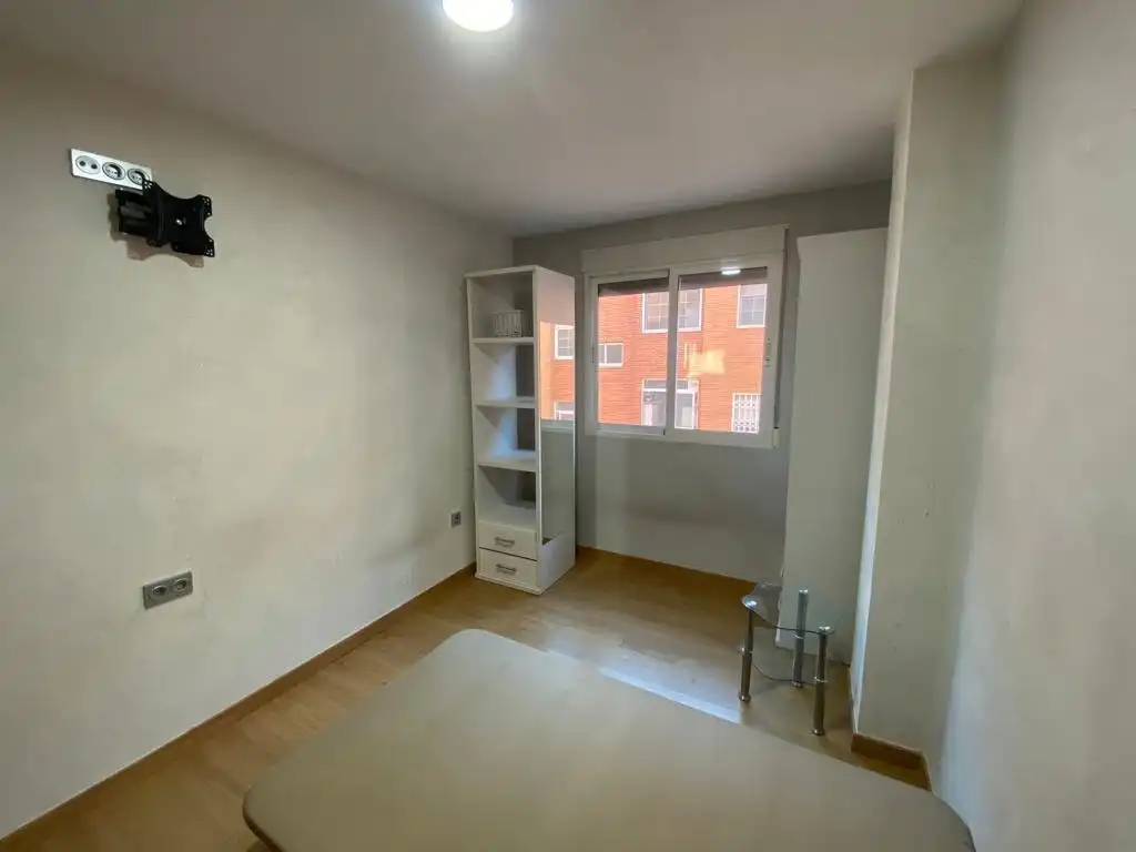 Bedroom of Flat for rent in Murcia  with Air Conditioner, Heating and Furnished