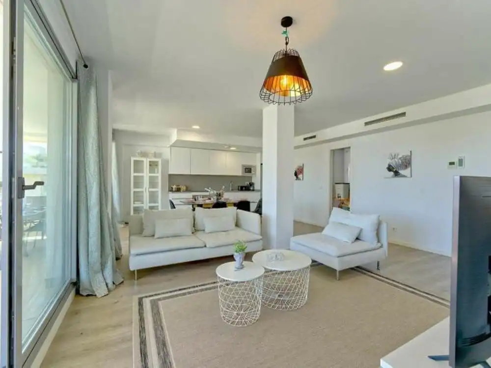 Erdgeschosswohnung mit Pool zum Verkauf in Playa Bahía Dorada, imagen 3