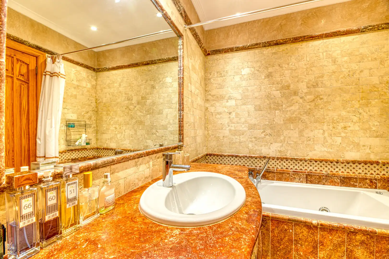Bathroom of Houses for sale in Calvià  with Private garden