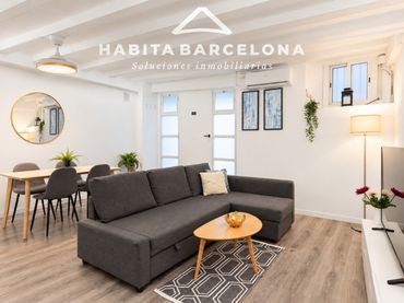 Duplex con balcone in vendita a Carrer de Joaquín Costa