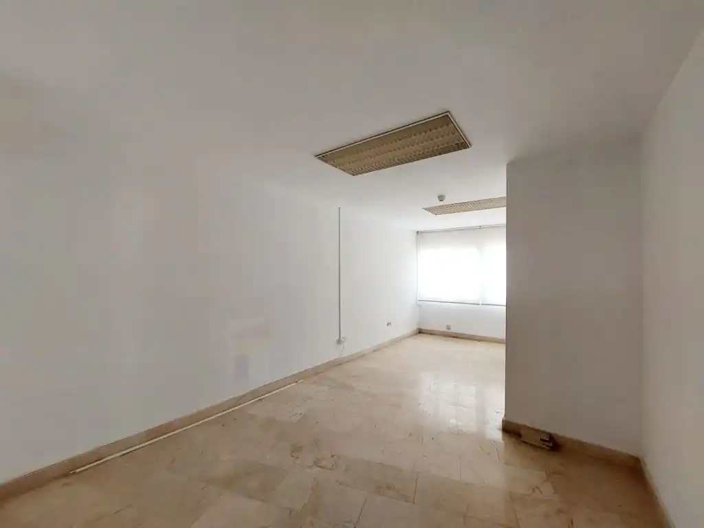 Büro zur Miete in Badajoz