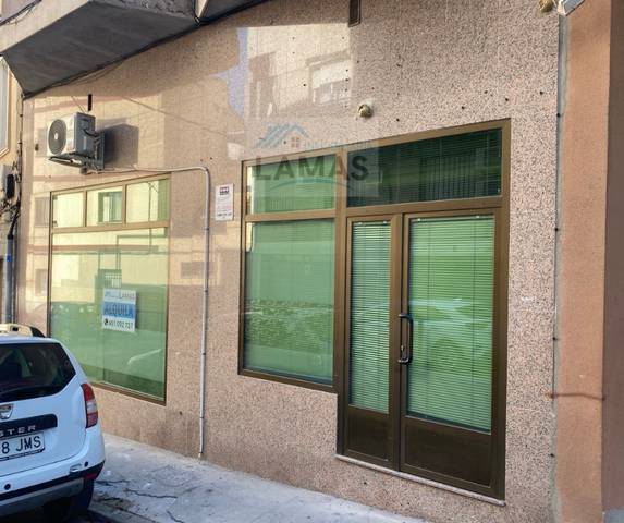 Local comercial en Alquiler en Calle Río Ebro, 13 en Navalmoral de la Mata