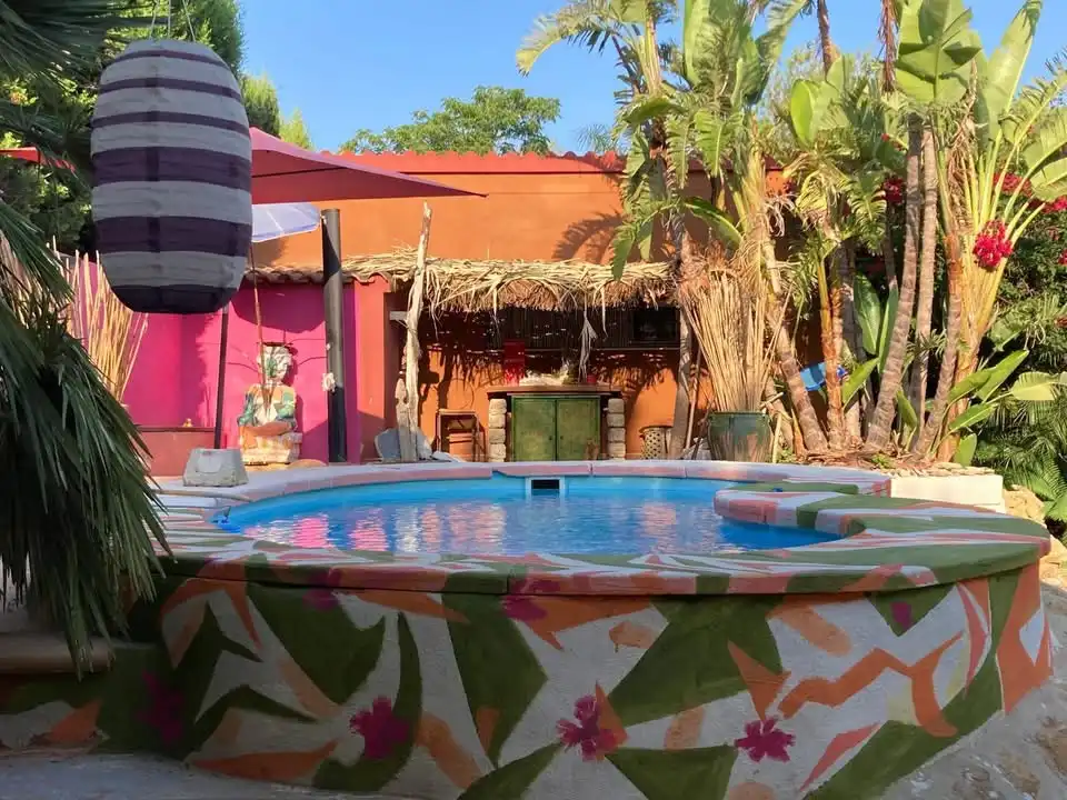 Swimming pool of Houses for sale in Montserrat