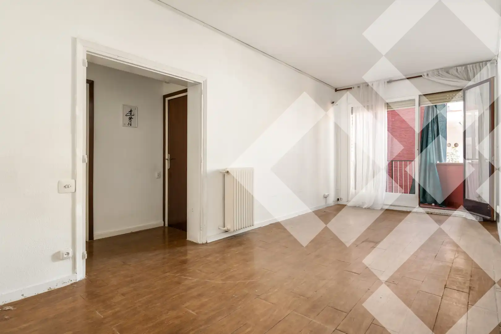 Appartamento con terrazza in vendita a Carrer de Calàbria, imagen 4
