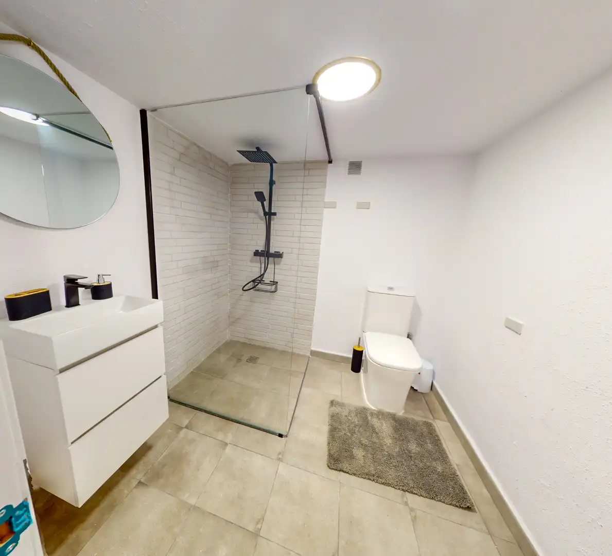 Baño de Casa o chalet de alquiler en Dénia con Aire acondicionado, Calefacción y Terraza