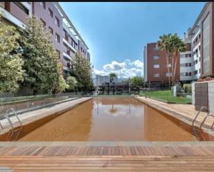 Piscina de Pis de lloguer en Armilla amb Aire condicionat, Calefacció i Moblat
