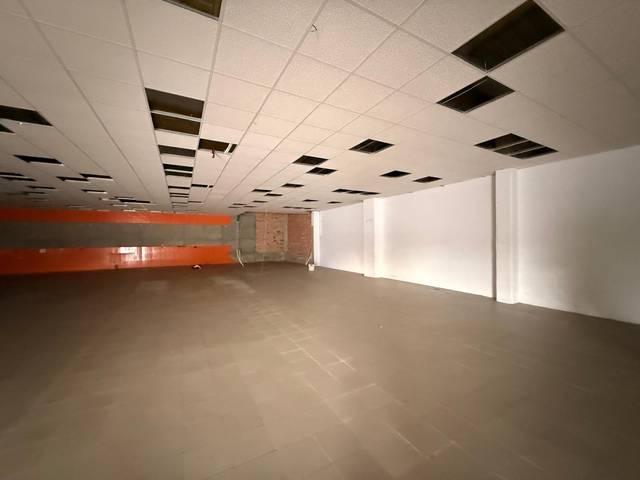 Nave industrial en Alquiler en Calle Las Chumberas en Los Barrios