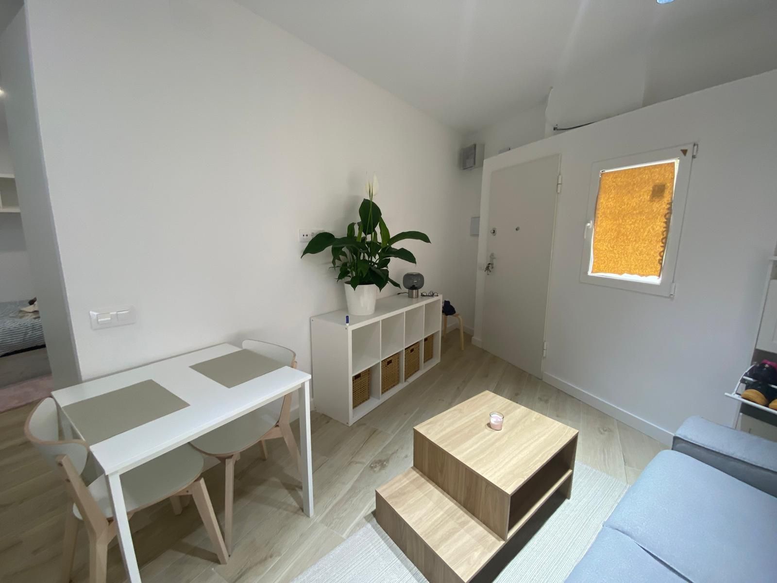 Living room of Flat for sale in Cornellà de Llobregat
