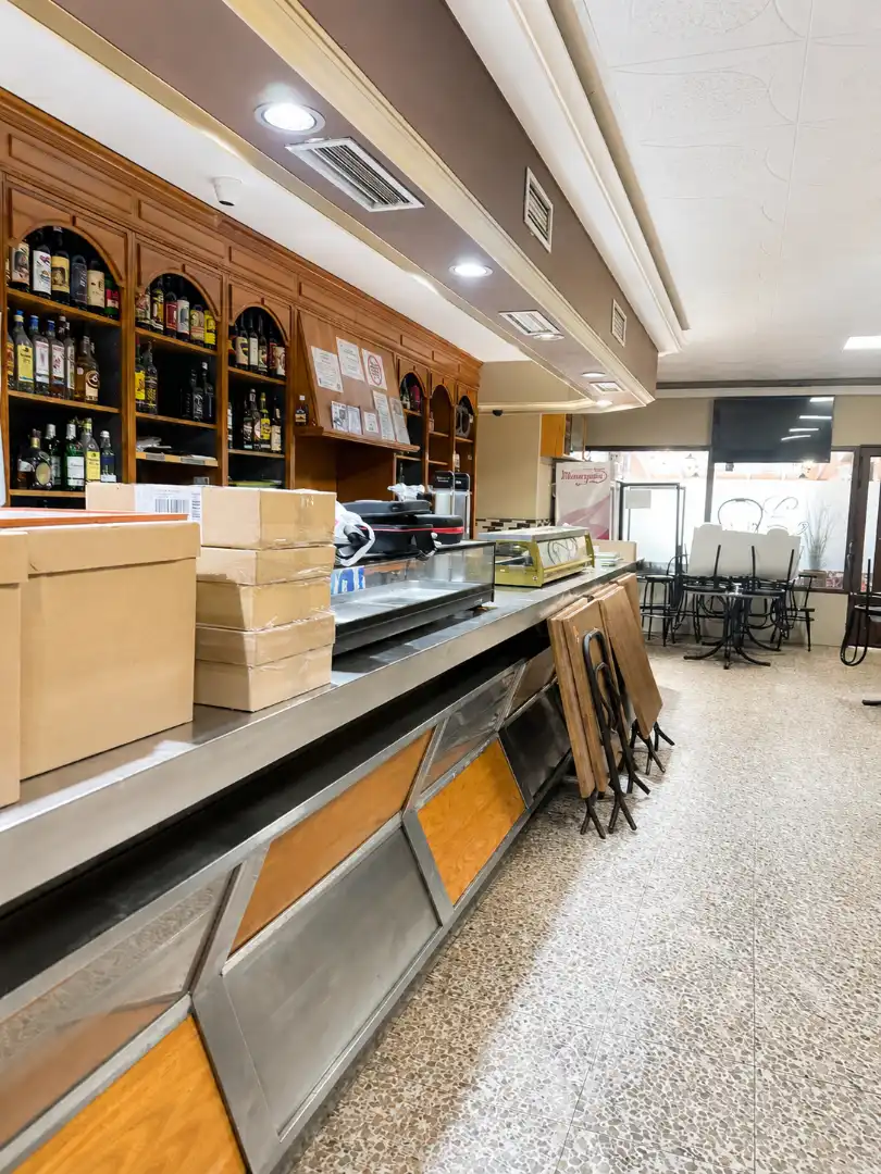 Business premises to rent in Avenida de la Constitución, imagen 40