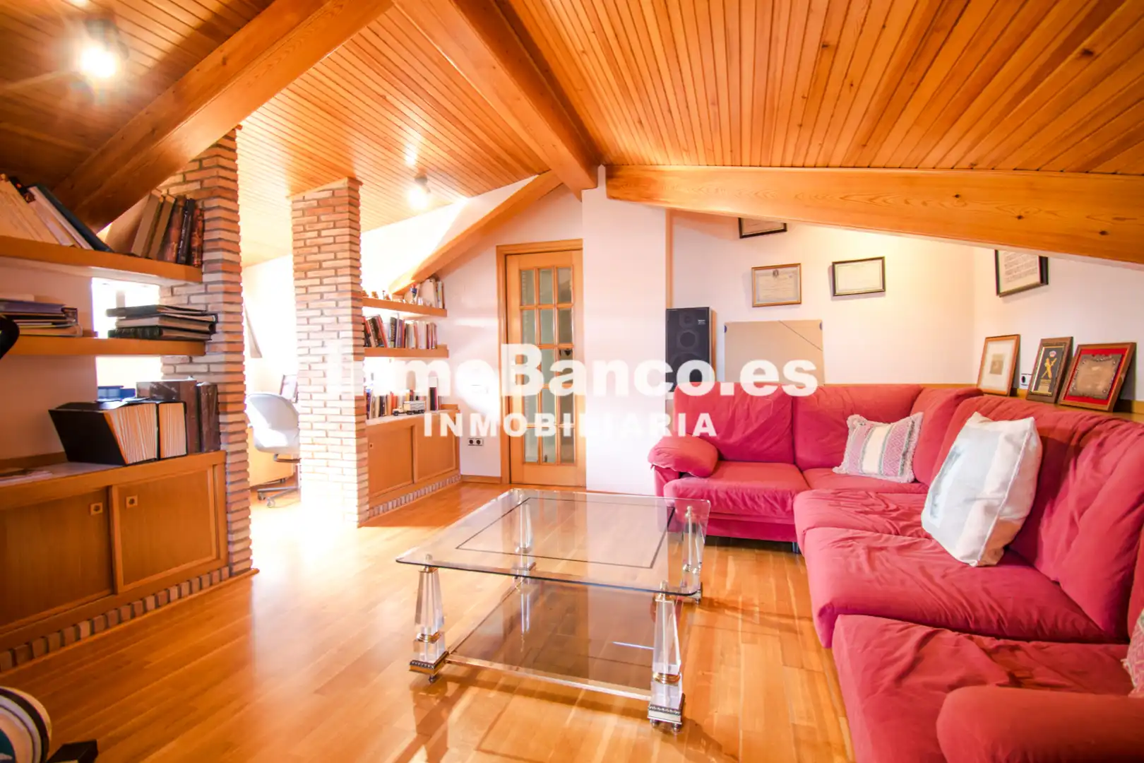 Sala de estar de Casa o chalet en venta en Chiva con Aire acondicionado, Calefacción y Jardín privado