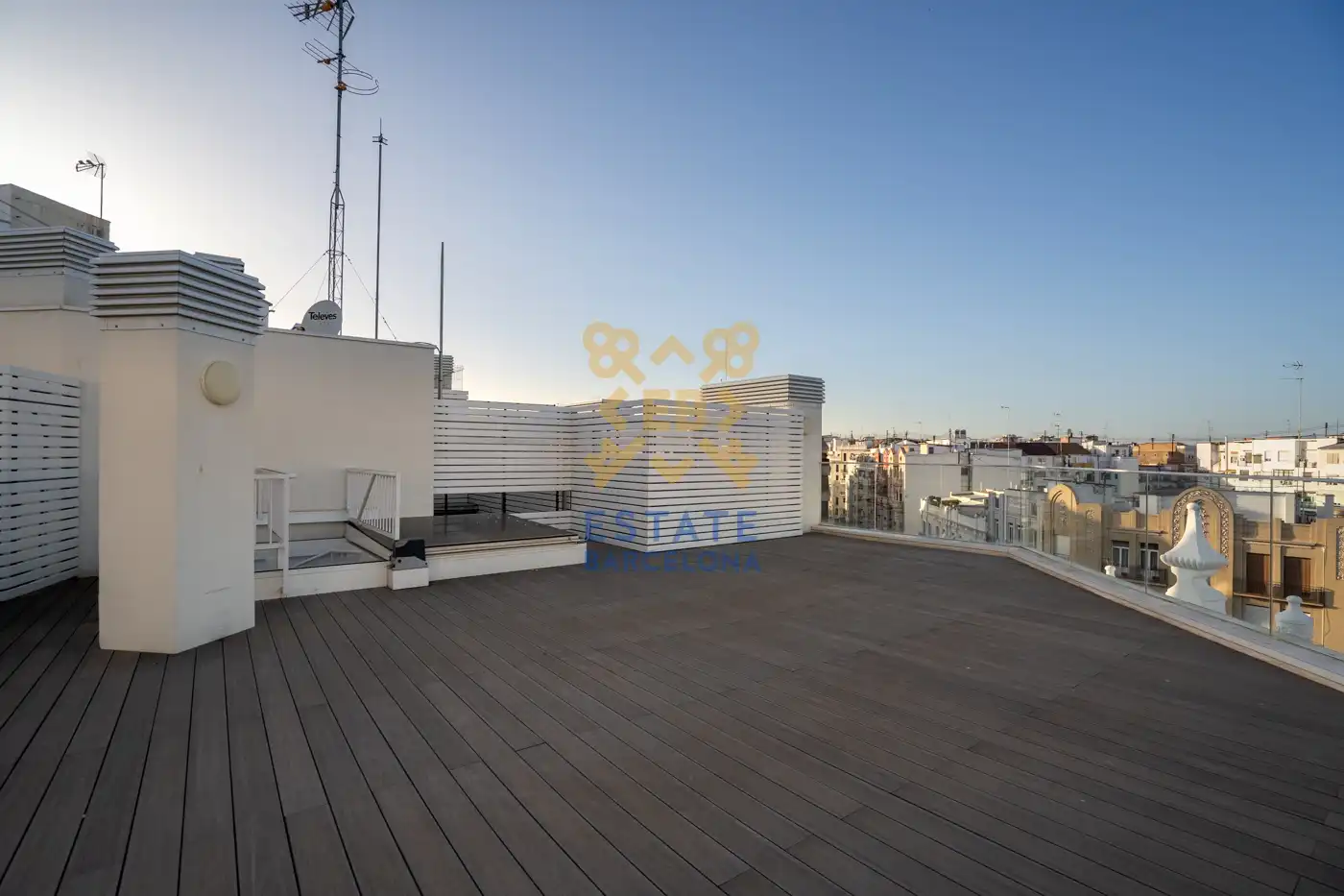 Terrasse von Dachboden zum Verkauf in Valencia mit Klimaanlage, Heizung und Möbliert