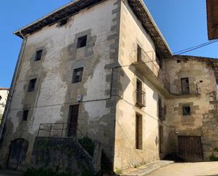 Vista exterior de Casa o xalet en venda en Betelu amb Balcó
