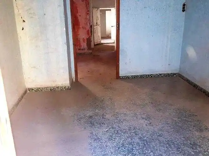 Commercial properties for sale in Llombai