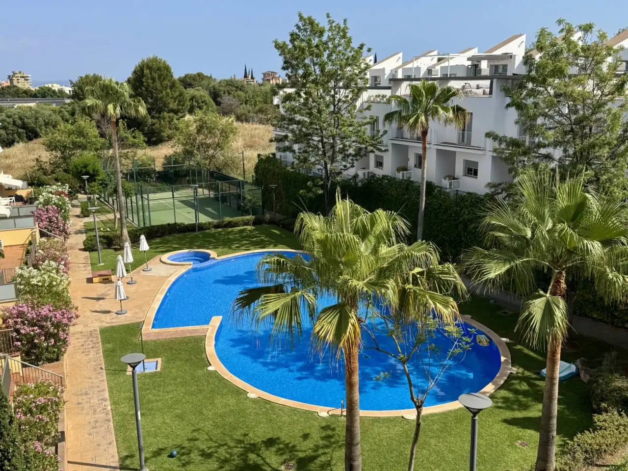 Garden of Flat for rent in  Palma de Mallorca  with Air Conditioner, Heating and Parquet flooring