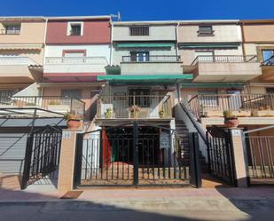 Exterior view of Single-family semi-detached for sale in Oropesa del Mar / Orpesa  with Air Conditioner, Heating and Private garden