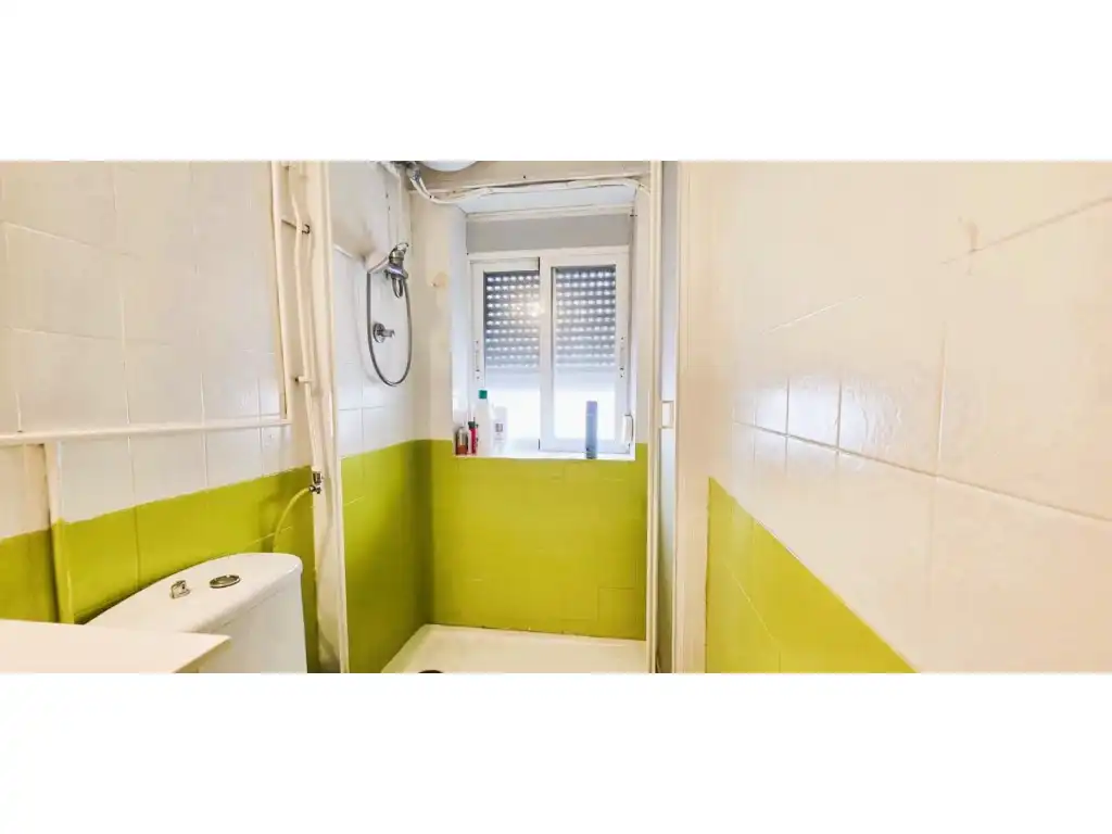 Baño de Piso en venta en Calles con Aire acondicionado, Balcón y Internet
