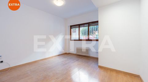 Foto 5 de Piso de alquiler en Calle Dracena, Nueva España, Madrid Capital