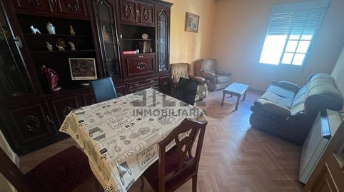 Photo 2 of Flat for rent in Avda. Buenos Aires, Universidad, Ourense Capital