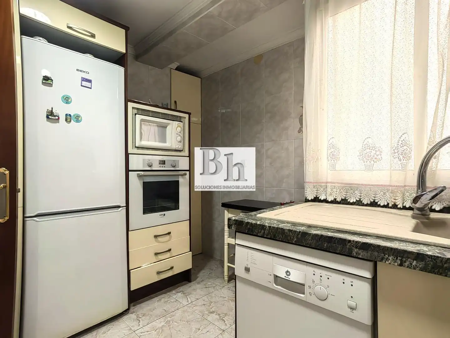 Cocina de Piso en venta en Málaga con Aire acondicionado