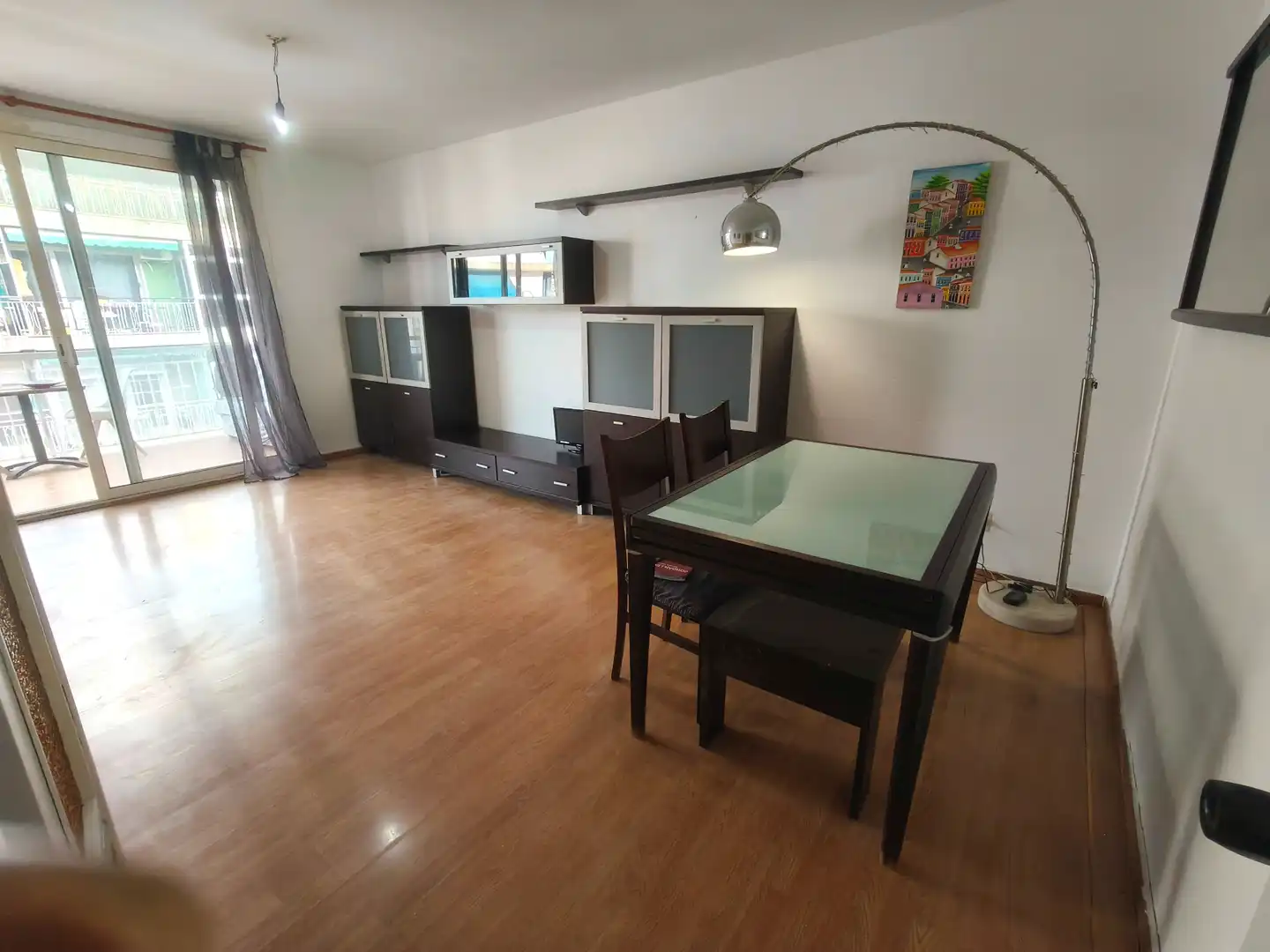 Living room of Flat for sale in Pineda de Mar  with Parquet flooring, Terrace and Furnished