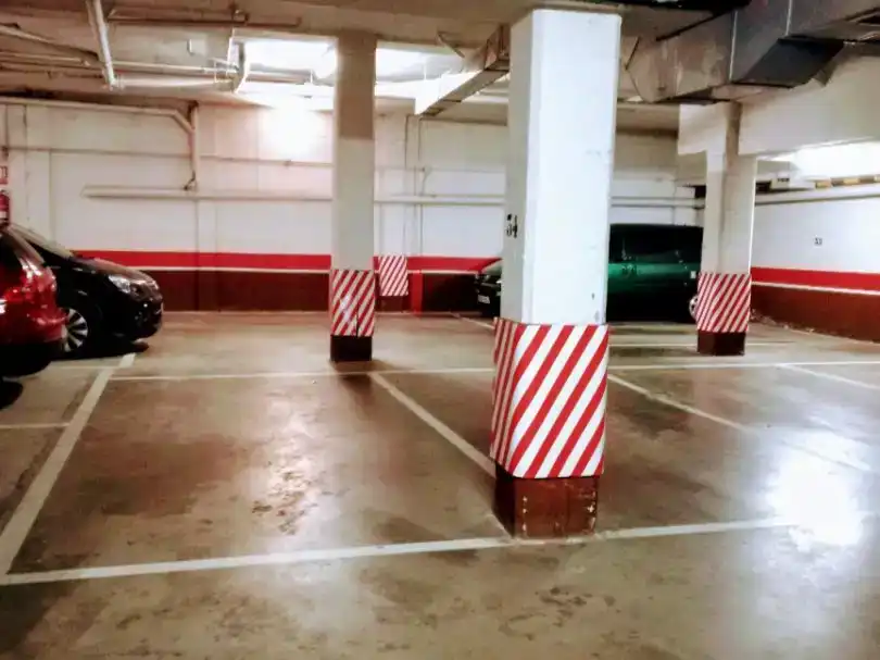 Aparcament de Pis en venda en Burgos Capital