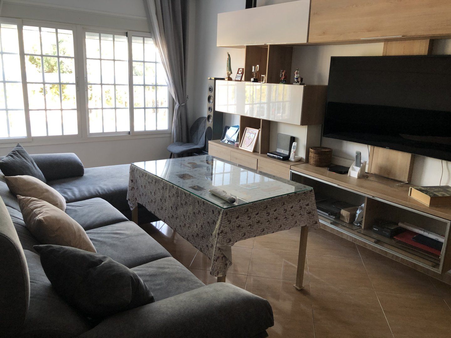 Living room of Flat for sale in La Puebla del Río  with Air Conditioner and Heating