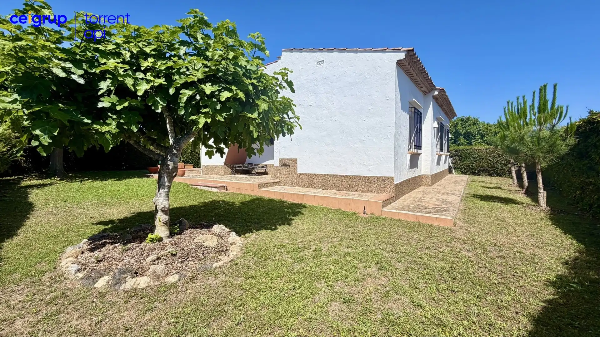 Jardín de Casa adosada en venta en L'Estartit con Aire acondicionado, Calefacción y Terraza