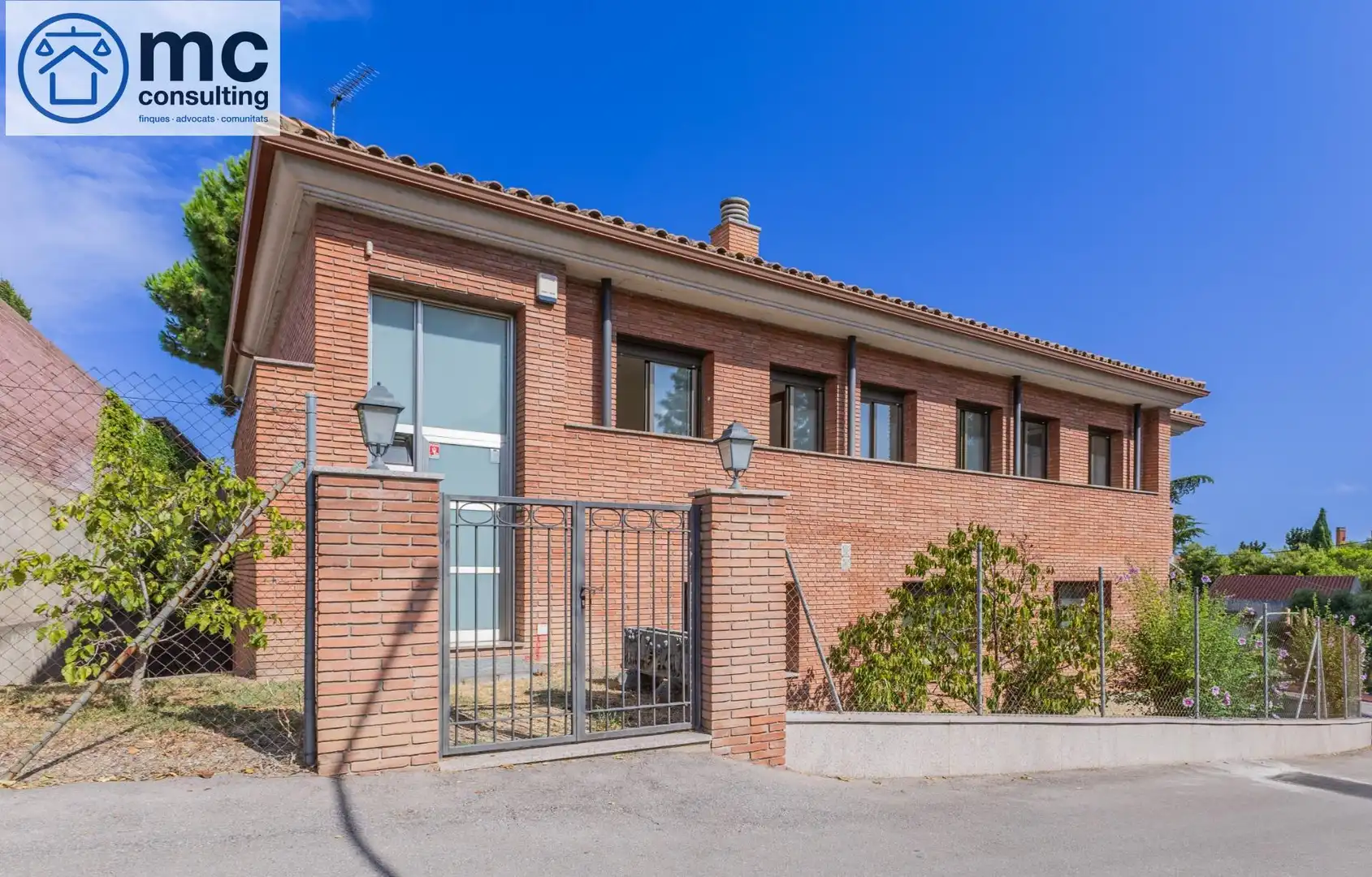Exterior view of Houses for sale in Mataró  with Heating, Private garden and Terrace