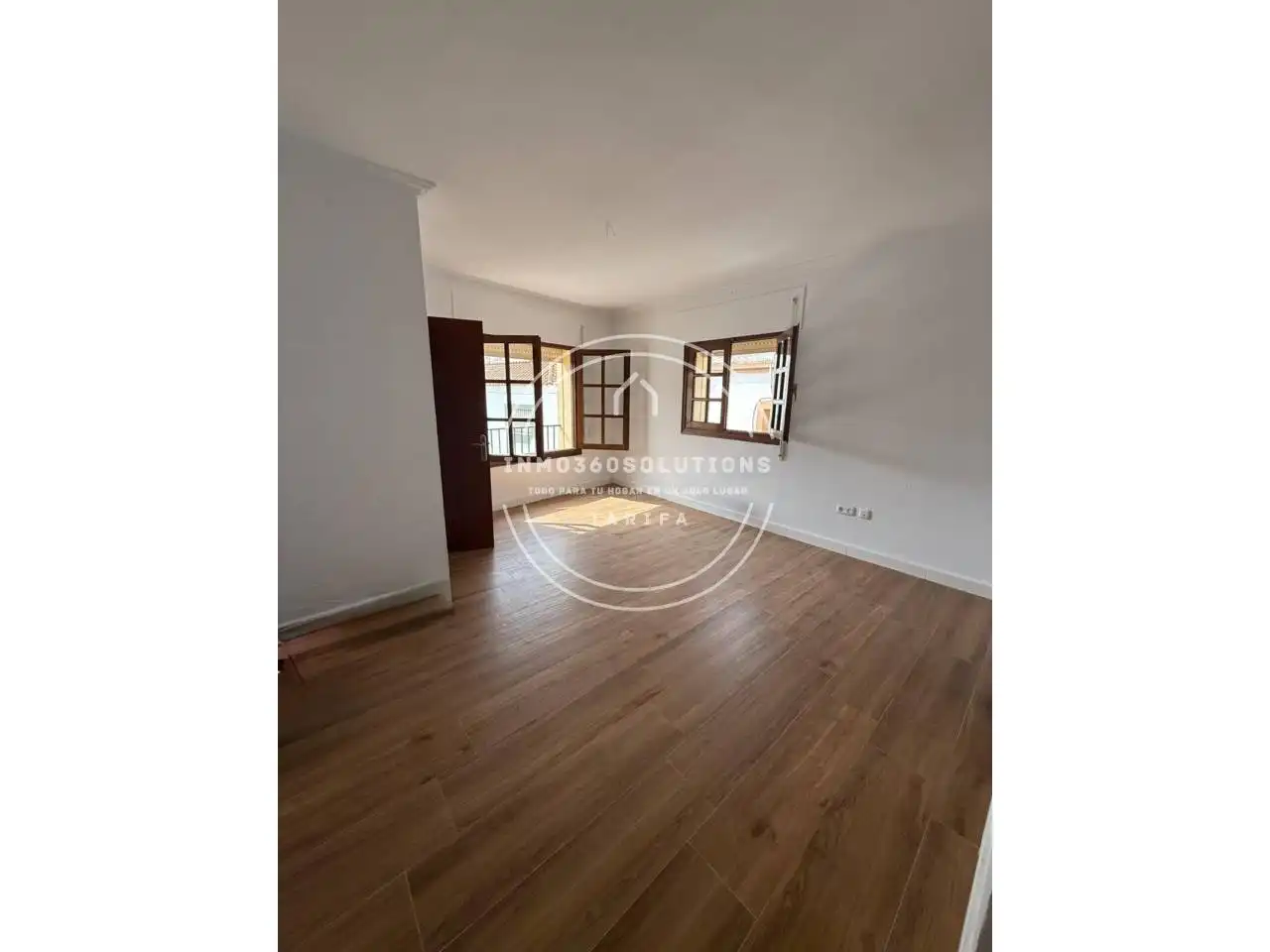 Exterior view of Buildings for sale in Los Barrios