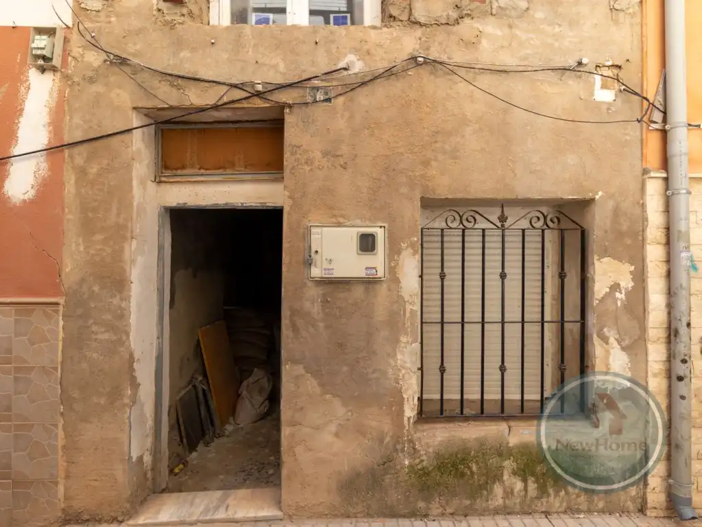 Vista exterior de Casa adosada en venda en Novelda amb Terrassa