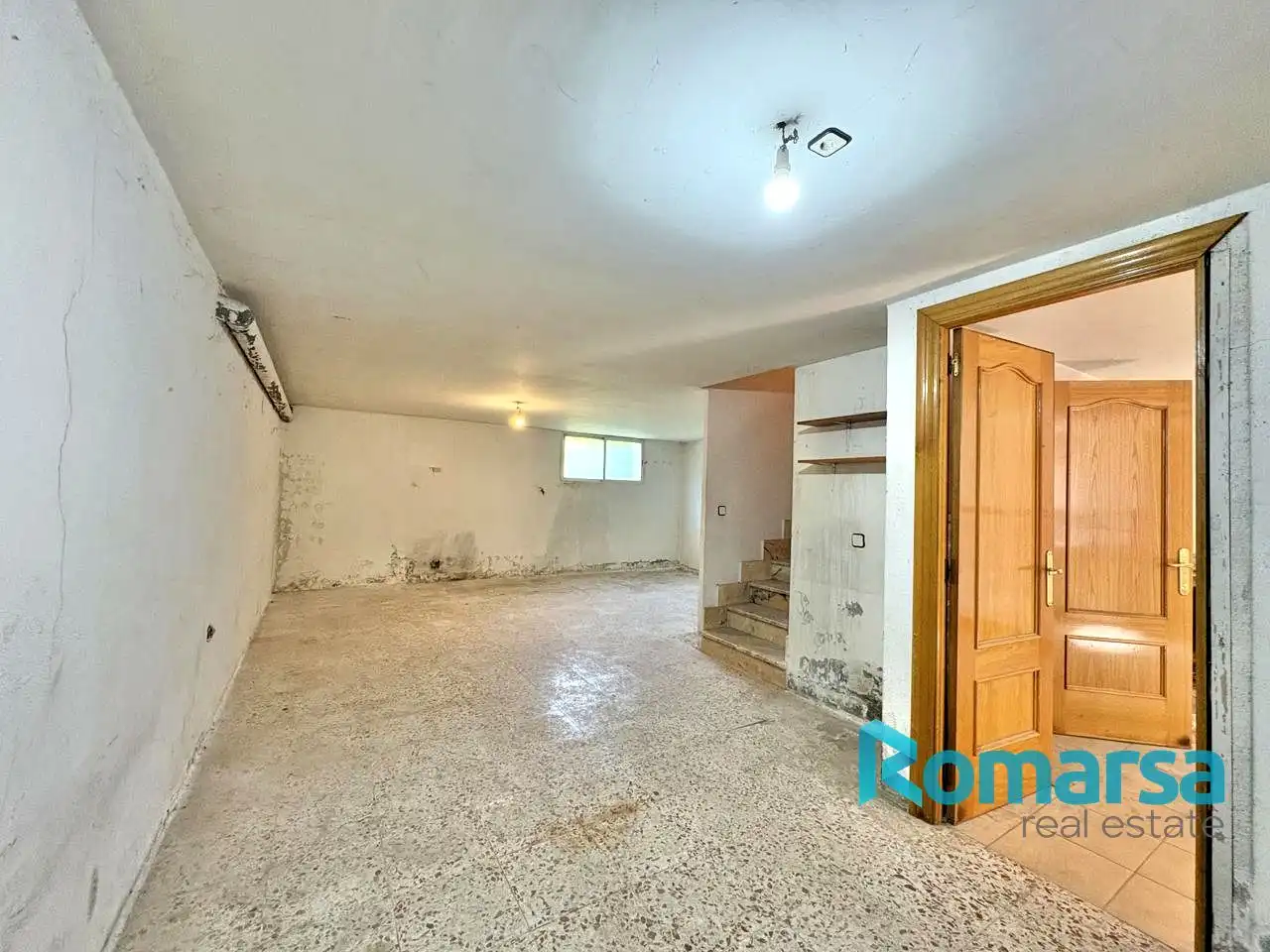 Detached homes for sale in Ávila  with Heating, Private garden and Parquet flooring