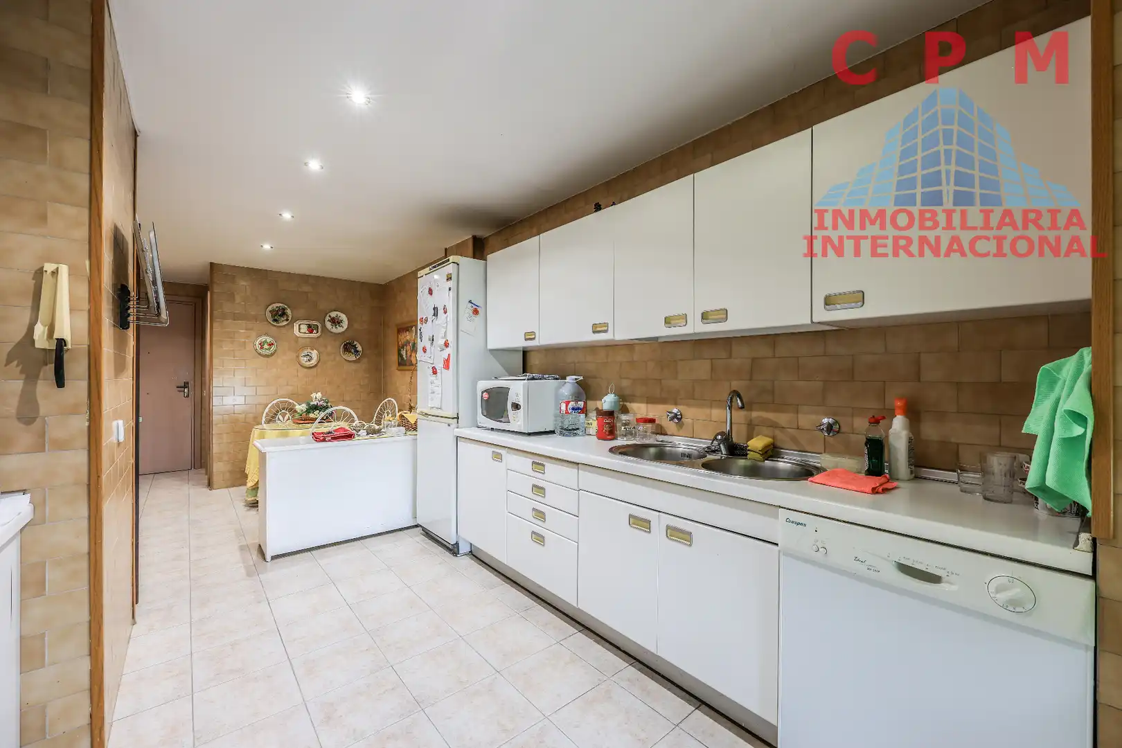 Küche von Wohnung zur Miete in Madrid mit Klimaanlage, Heizung und Parkett
