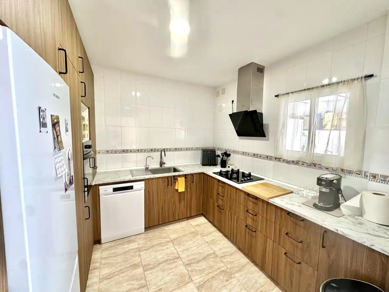 Cocina de Casa adosada en venta en Fuente de Piedra con Aire acondicionado, Terraza y Piscina comunitaria