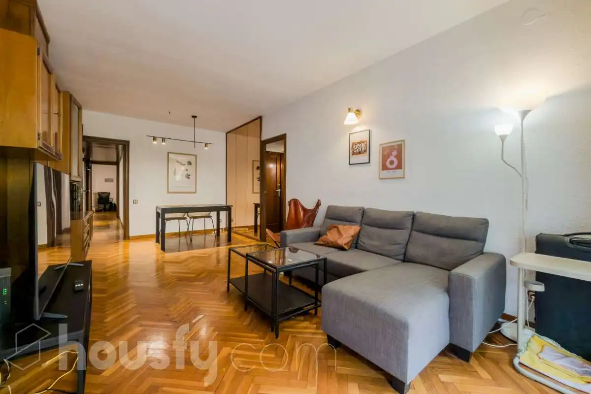 Flat for sale in Carrer de Provença, La Nova Esquerra de l'Eixample