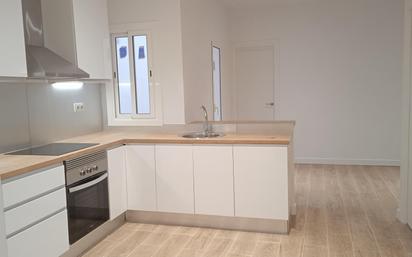 Kitchen of Flat for sale in L'Hospitalet de Llobregat