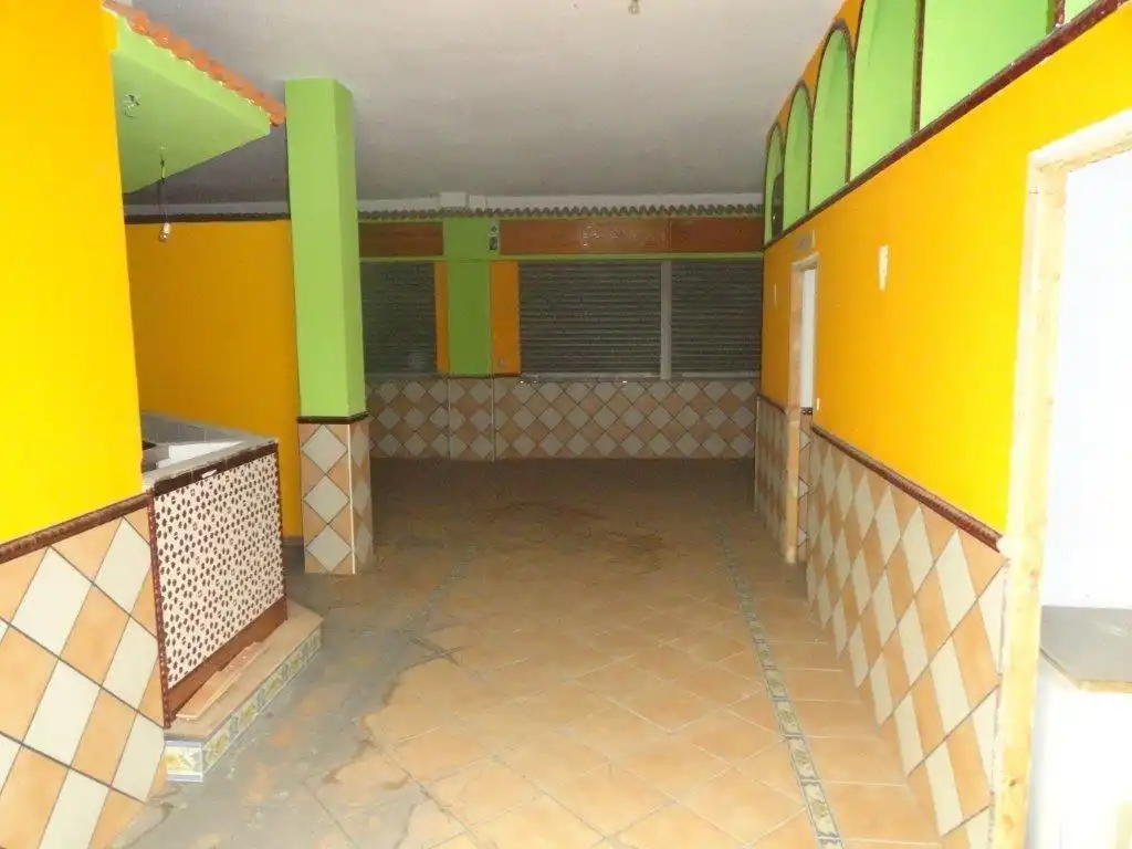 Local comercial en venda a Núcleo urbano, imagen 5