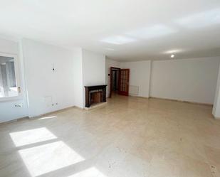 Living room of Flat to rent in Girona Capital  with Balcony